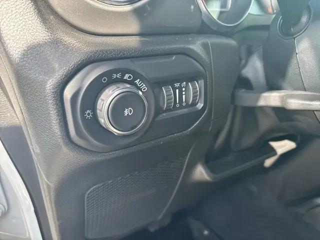2022 Jeep Wrangler Unlimited Sahara 4x4