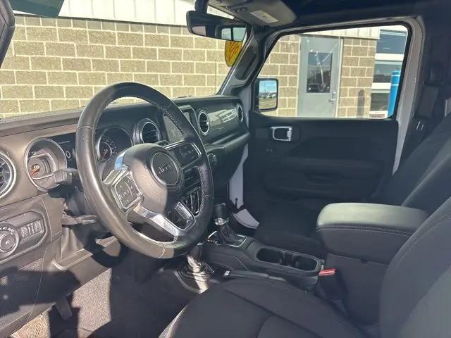 2022 Jeep Wrangler Unlimited Sahara 4x4
