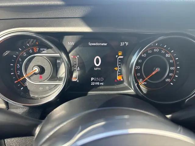 2022 Jeep Wrangler Unlimited Sahara 4x4