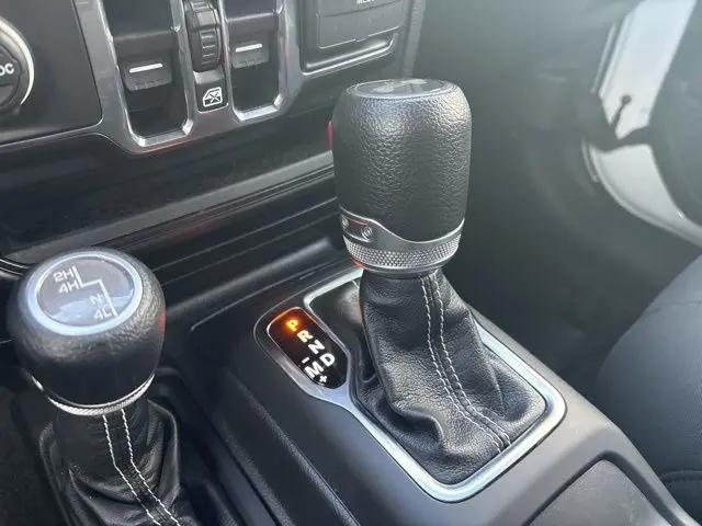 2022 Jeep Wrangler Unlimited Sahara 4x4