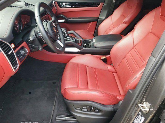 2023 Porsche Cayenne Turbo