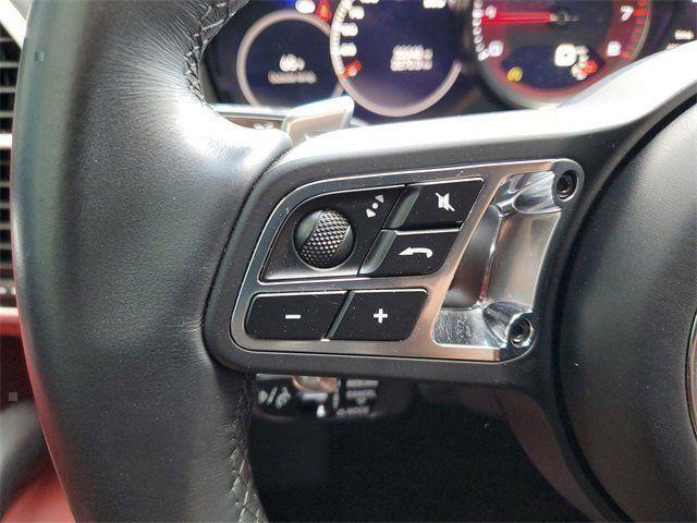 2023 Porsche Cayenne Turbo
