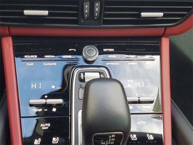 2023 Porsche Cayenne Turbo