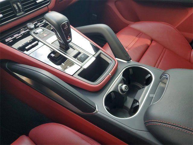 2023 Porsche Cayenne Turbo