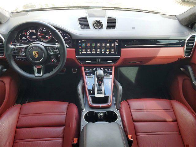 2023 Porsche Cayenne Turbo