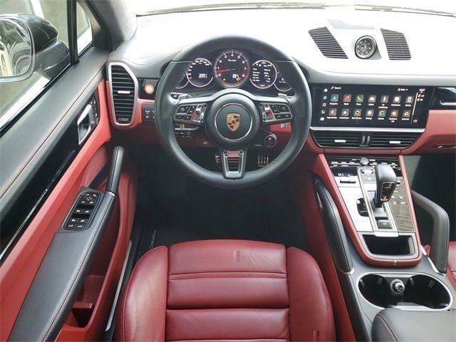 2023 Porsche Cayenne Turbo