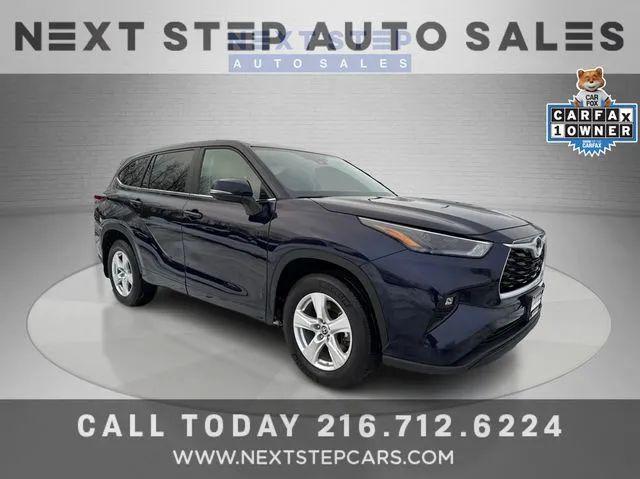 2024 Toyota Highlander LE for sale in Kirtland, OH