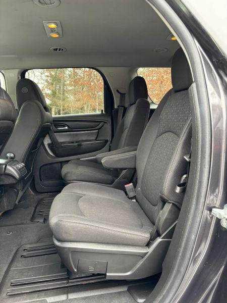 2014 GMC Acadia SLE-2