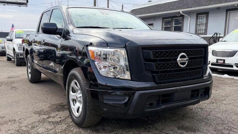 2021 Nissan Titan Crew Cab S 4x2