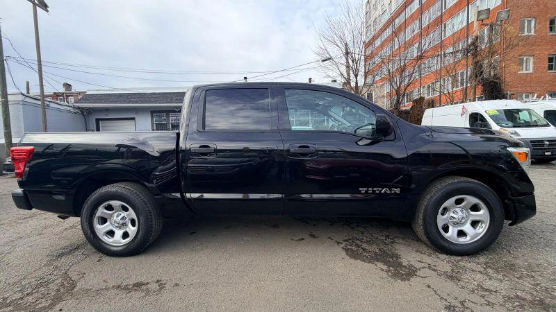 2021 Nissan Titan Crew Cab S 4x2
