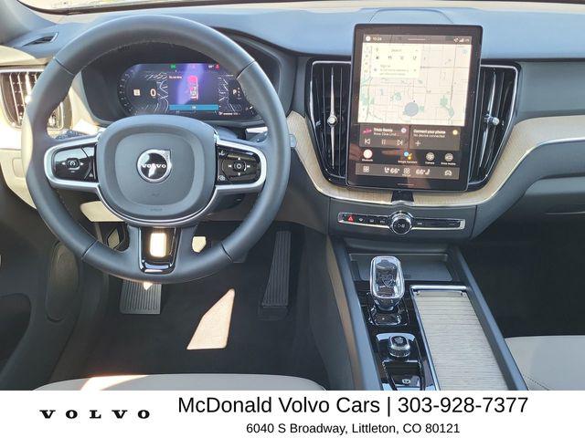 2026 Volvo XC60 B5 Plus