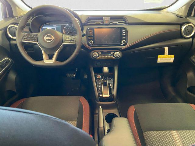2025 Nissan Versa 1.6 SR