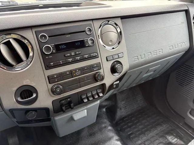 2012 Ford F-550 XLT