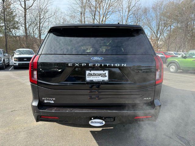2025 Ford Expedition Active MAX