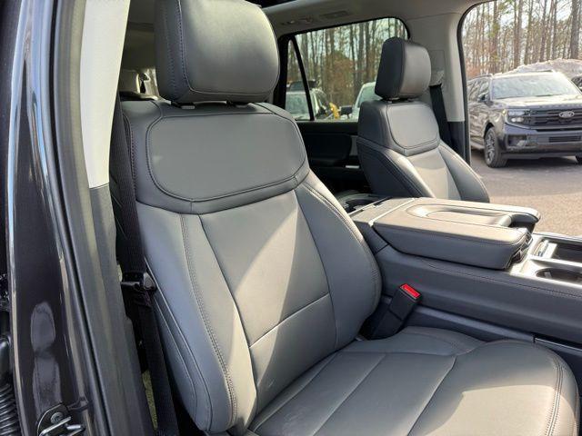2025 Ford Expedition Active MAX