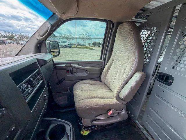 2013 GMC Savana Work Van