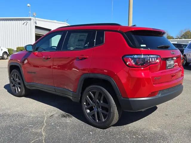 2026 Jeep Compass Latitude Altitude