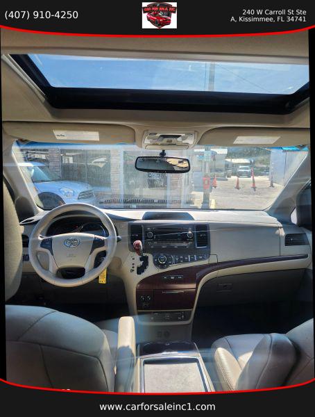 2011 Toyota Sienna XLE V6