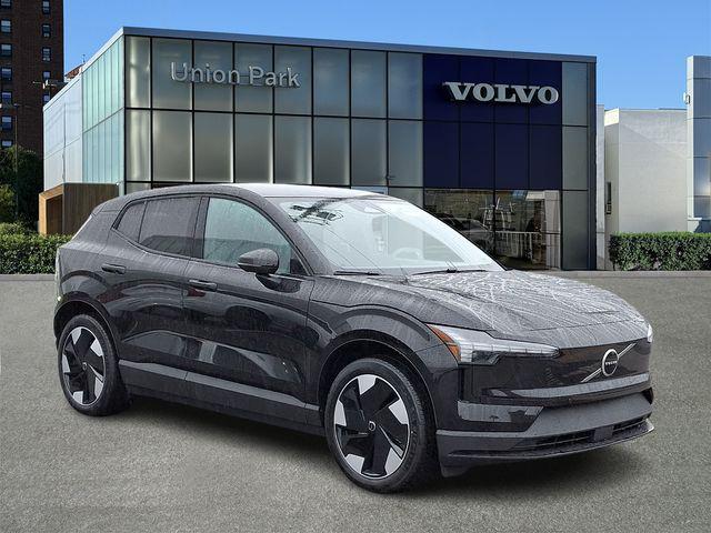 2026 Volvo EX30 Plus Twin Motor Performance, Fully electric