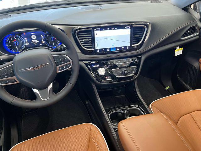 2026 Chrysler Pacifica Pinnacle AWD