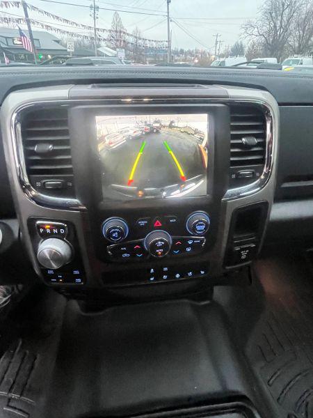 2018 Ram 1500 Laramie Crew Cab 4x4 6'4" Box