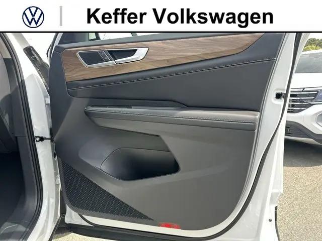 2026 Volkswagen Atlas SE