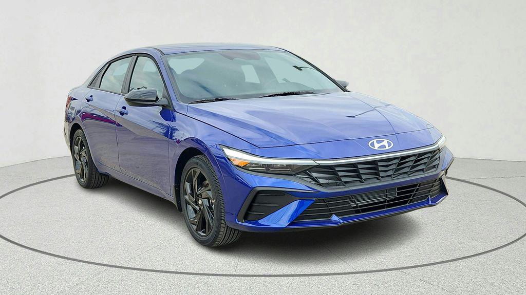 2026 Hyundai Elantra 2.0 SEL Sport IVT's photo