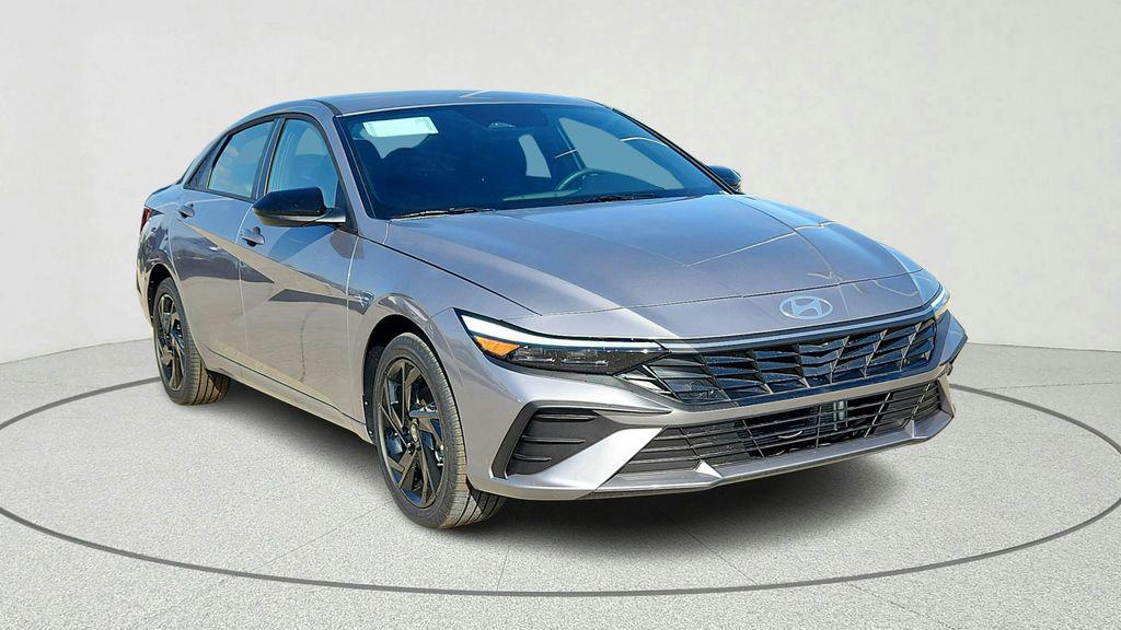 2026 Hyundai Elantra Hybrid SEL Sport