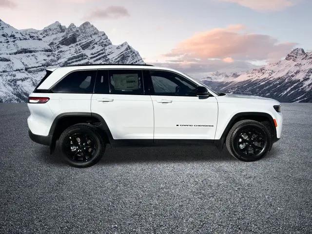 2026 Jeep Grand Cherokee Altitude 4x4