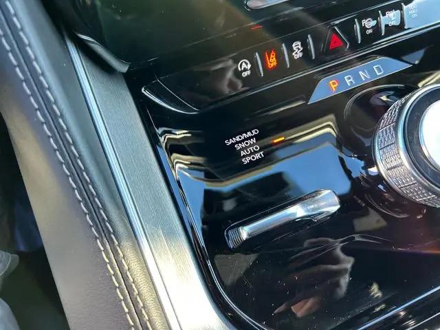 2026 Jeep Grand Wagoneer Limited Reserve 4x4