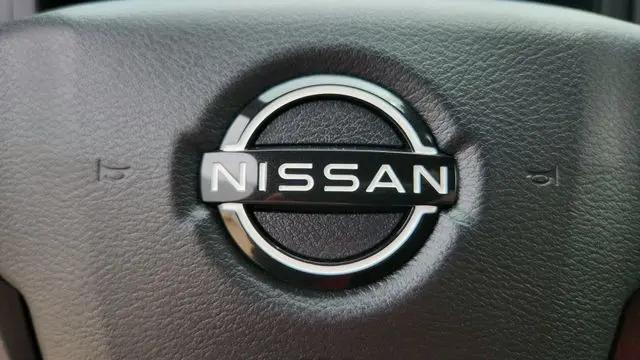 2026 Nissan Frontier Crew Cab Long Bed SV 4x2