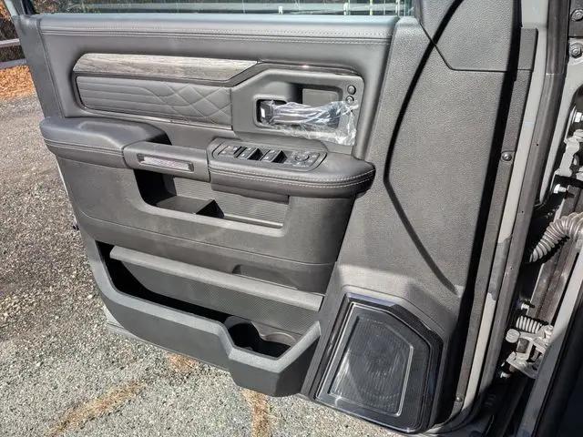 2026 Ram 3500 Limited Mega Cab 4x4 6'4" Box