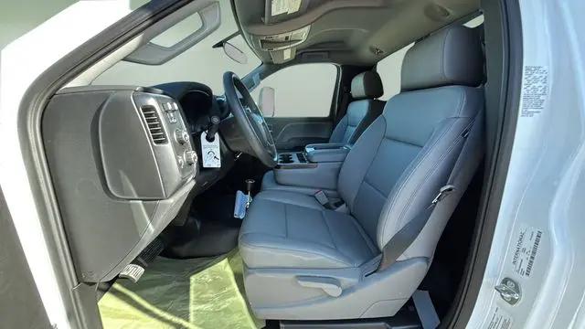 2025 Chevrolet 4500HD 1WT