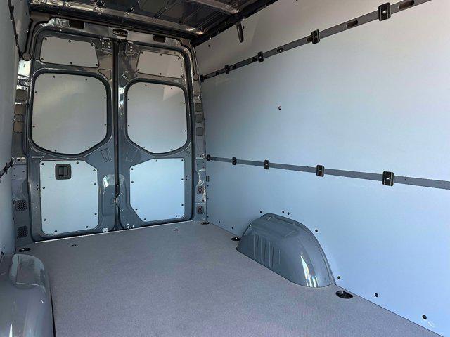 2025 Mercedes-Benz Sprinter 2500 High Roof 4-Cyl Diesel HO