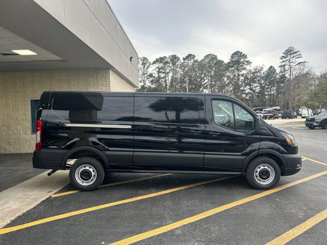2026 Ford Transit T-150 148" Low Rf 8800 GVWR RWD