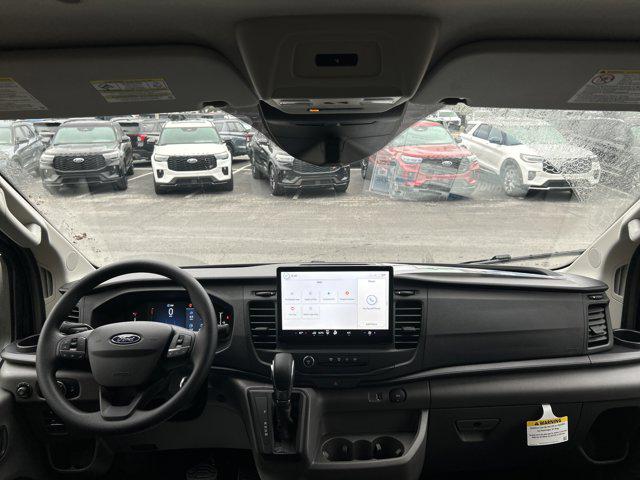 2026 Ford Transit T-150 148" Low Rf 8800 GVWR RWD