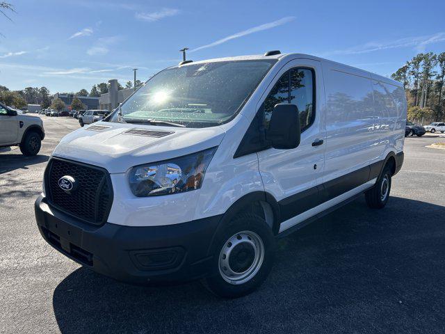 2026 Ford Transit T-150 148" Low Rf 8800 GVWR RWD