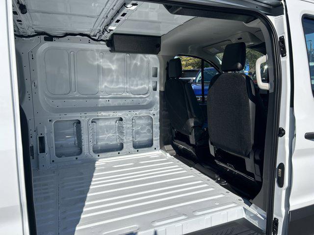 2026 Ford Transit T-150 148" Low Rf 8800 GVWR RWD
