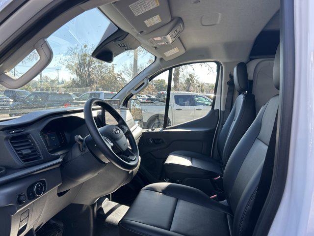 2026 Ford Transit T-150 148" Low Rf 8800 GVWR RWD