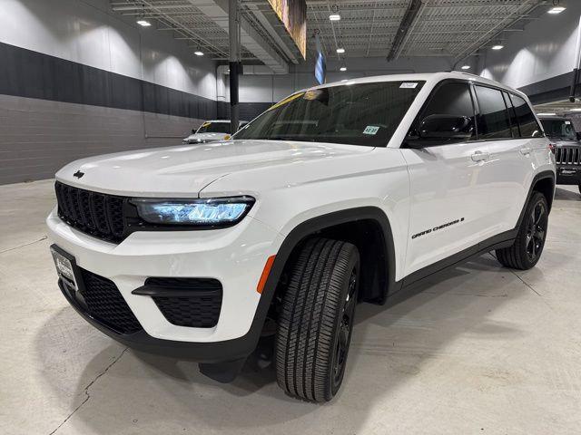 2023 Jeep Grand Cherokee Altitude 4x4