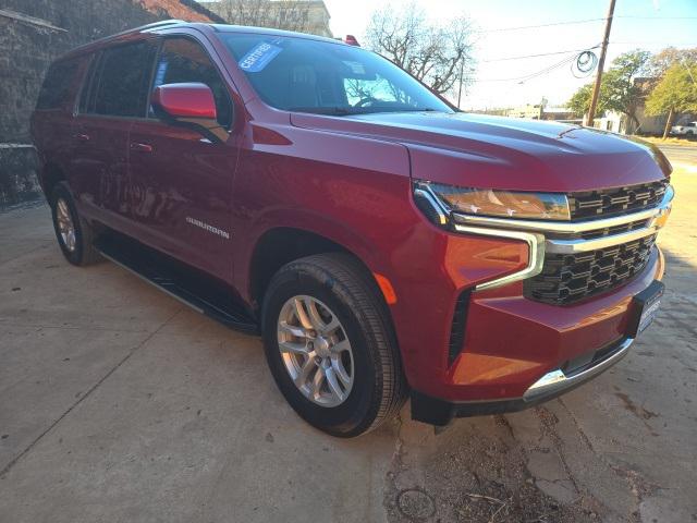 2023 Chevrolet Suburban 2WD LS