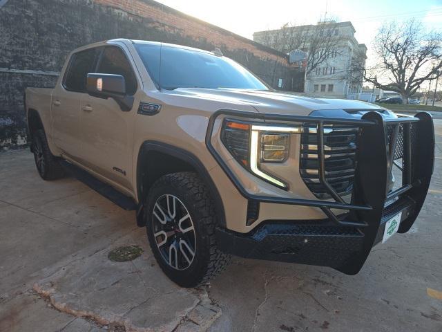 2022 GMC Sierra 1500 4WD Crew Cab Short Box AT4 2022 GMC Sierra 1500 4WD Crew Cab Short Box AT4