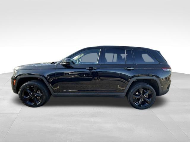 2023 Jeep Grand Cherokee Altitude 4x4