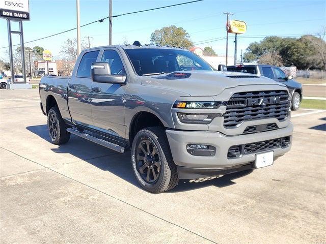 2026 RAM Ram 2500 RAM 2500 BLACK EXPRESS CREW CAB 4X4 64 BOX