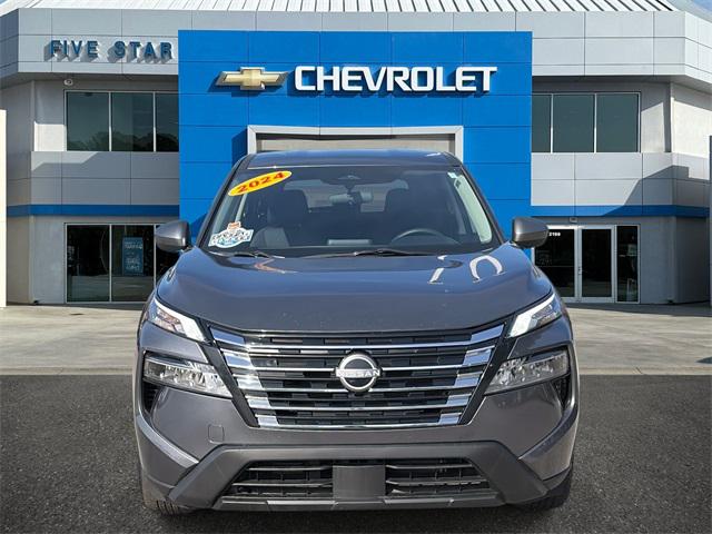 2024 Nissan Rogue SV FWD