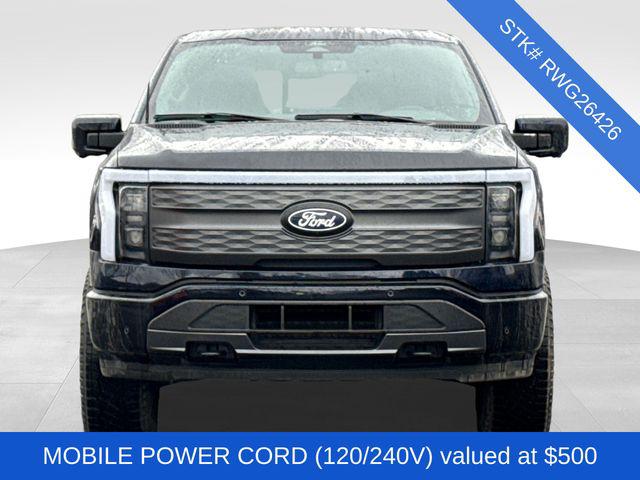 2024 Ford F-150 Lightning LARIAT