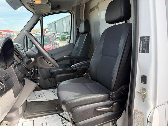2016 Freightliner Sprinter Base