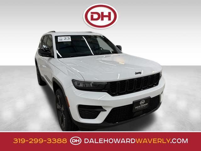 2023 Jeep Grand Cherokee Altitude 4x4