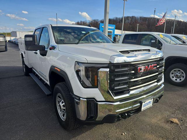 2026 GMC Sierra 3500HD Crew Cab, Long Bed, Pro Dual Rear Wheel, 4WD