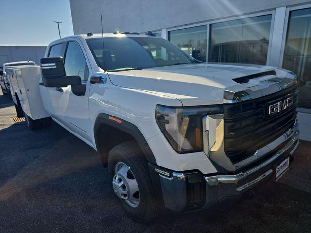 2026 GMC Sierra 3500HD Pro
